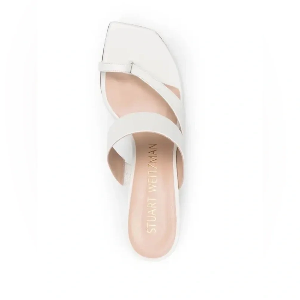 Stuart Weitzman Sz 6.5 Lyla White Asymmetrical Leather Heeled Bridal Sandals - Picture 2 of 12